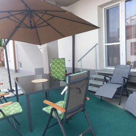 V Centru Apartment Lanžhot Екстериор снимка