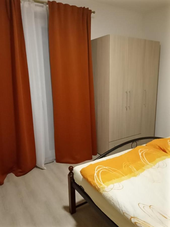 V Centru Apartment Lanžhot Екстериор снимка