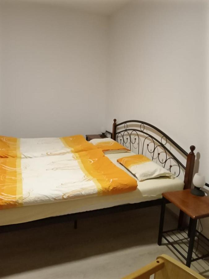 V Centru Apartment Lanžhot Екстериор снимка