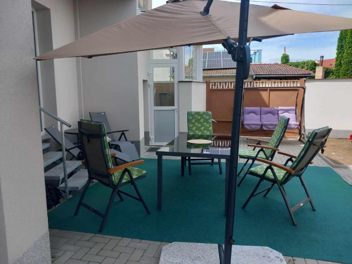 V Centru Apartment Lanžhot Екстериор снимка